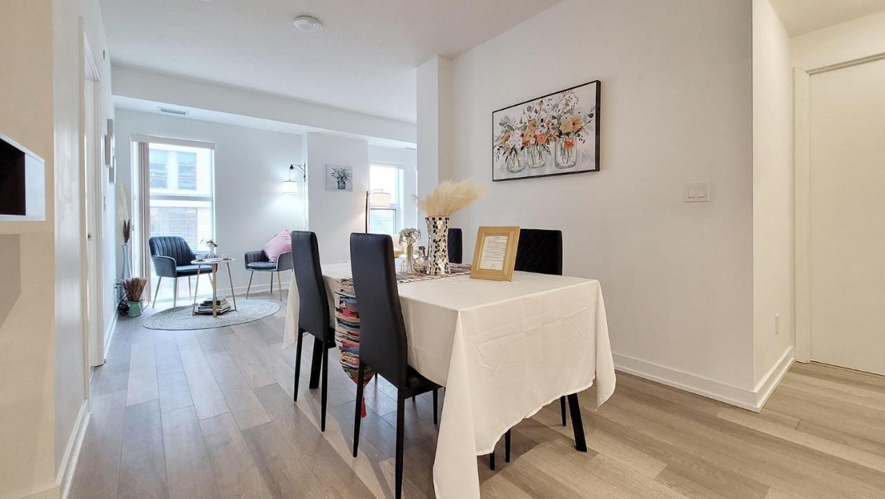 Lovely 3 Bedrooms In University Of Toronto Exterior foto