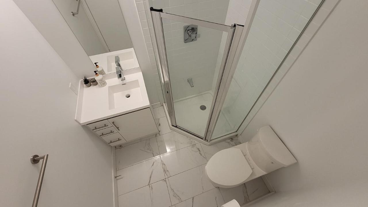 Lovely 3 Bedrooms In University Of Toronto Exterior foto
